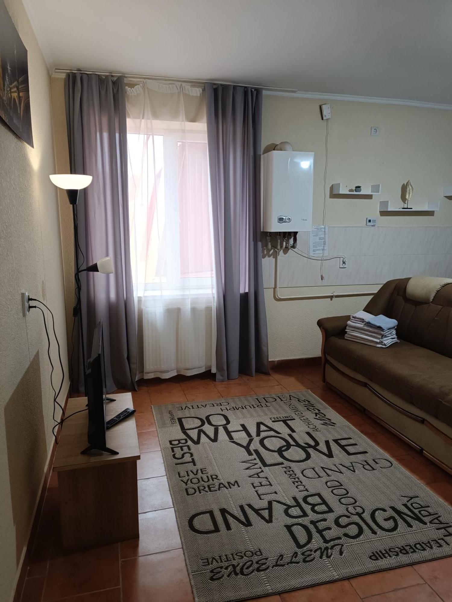 Domovik Parkaniya, 2a Apartment *
