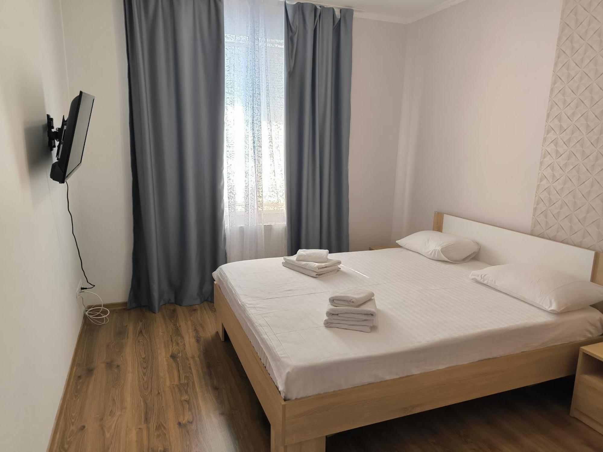 Domovik Parkaniya, 2a Apartment *