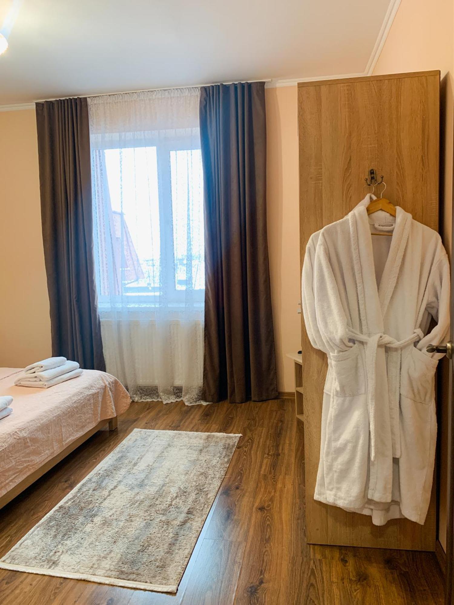 Apartment Domovik Parkaniya, 2a Mukacheve