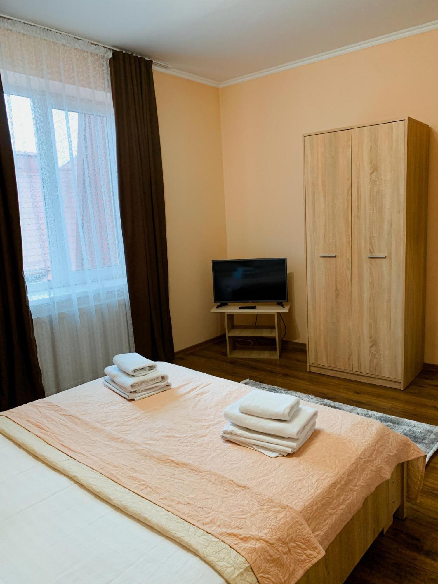Domovik Parkaniya, 2a *